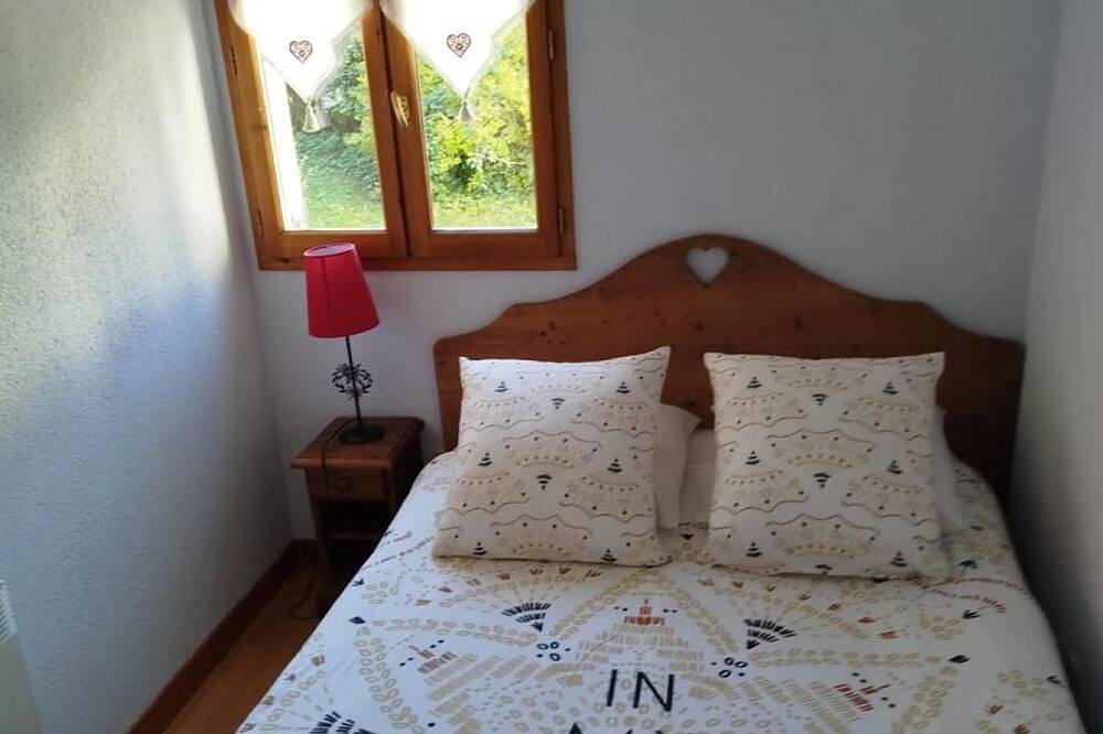 Ganze Wohnung, Cosy 1 Br apartment with swimming pools, tennis, sauna, 5 mn from Annecy's lake. in Giez, Parc naturel régional du Massif des Bauges