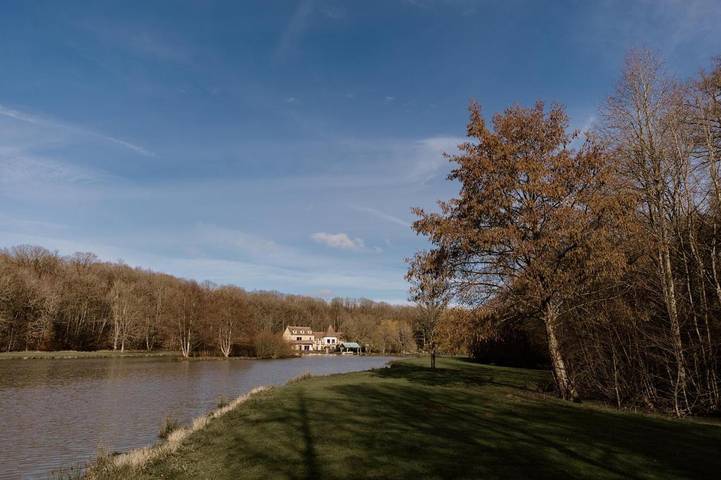 Chambre d’hôte pour 6 personnes, avec jardin et piscine ainsi que bassin pour enfant et jacuzzi dans Eure-et-Loir - 4