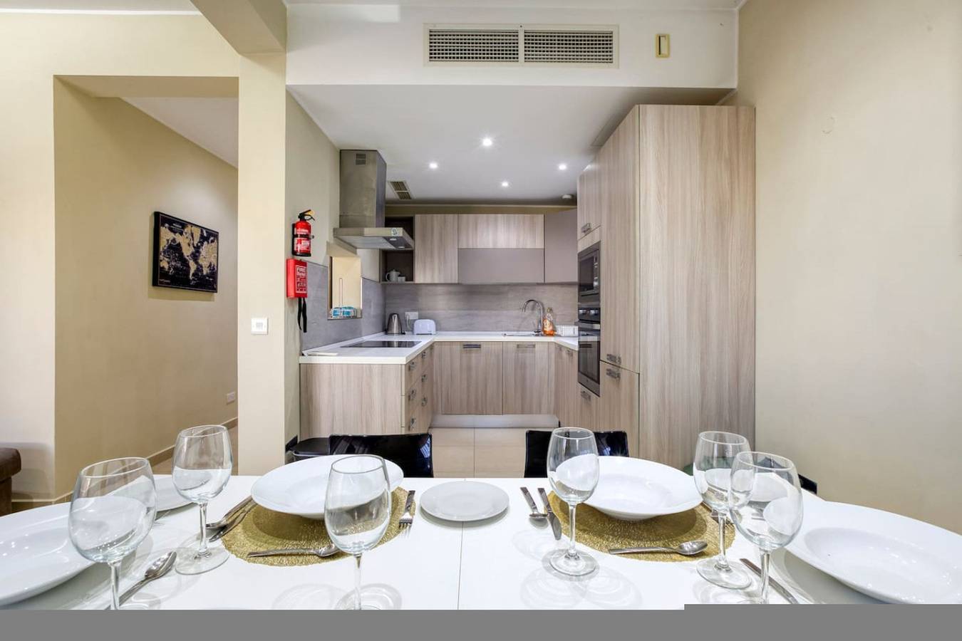 Ganze Wohnung, Marsaskala Escape | Pool, Beaches & Local Charm in Marsaskala, Insel Malta