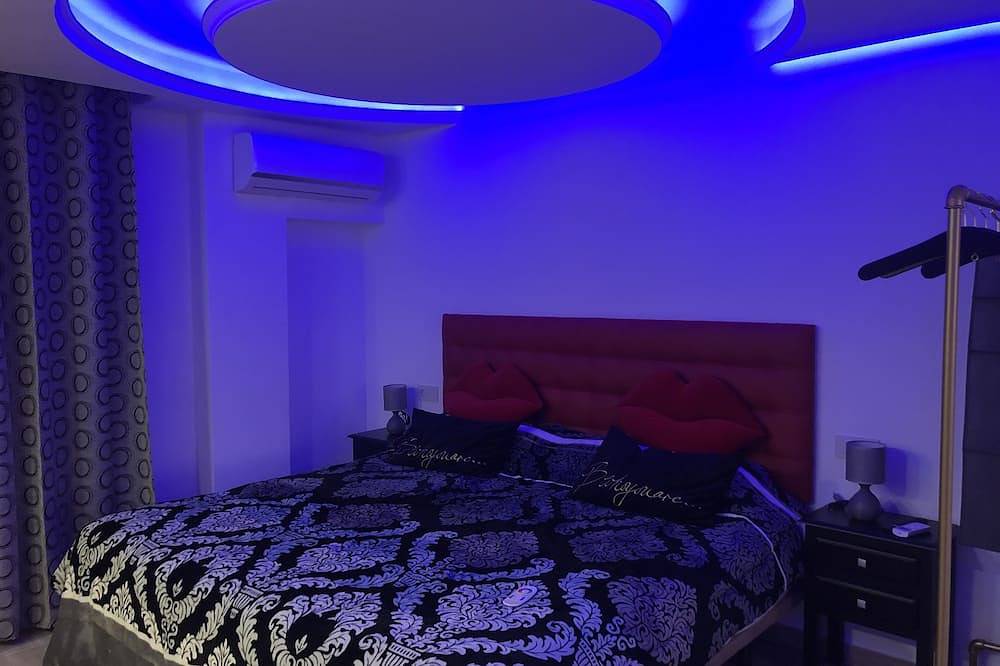 Apartamento entero, Loft romántico con Jacuzzi in Algeciras, Costa de la Luz