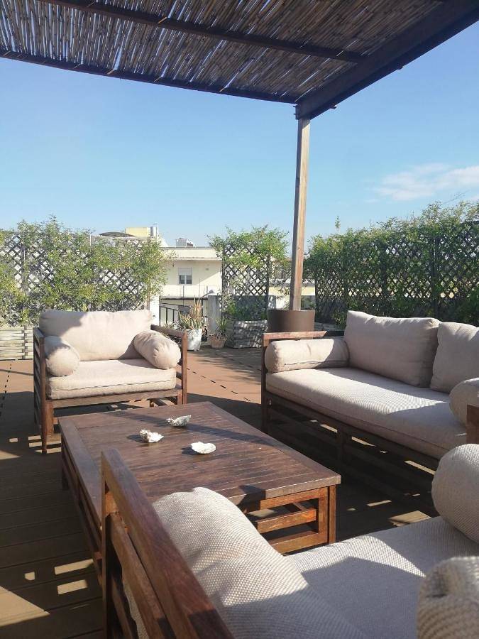 Ferienwohnung für 2 Personen, mit Ausblick und Terrasse sowie Garten, mit Haustier in Cagliari - 3