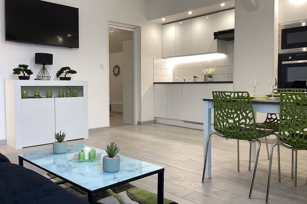 Holiday Rental for 8 People in Lourdes, Hautes-Pyrénées