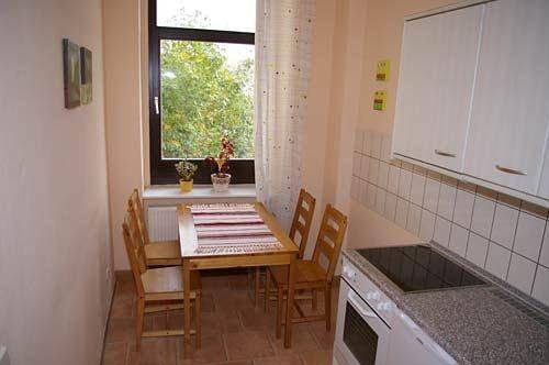 Ganze Ferienwohnung,  3R Fewo bis 8 Personen zentral T8 in Cotta, Dresden