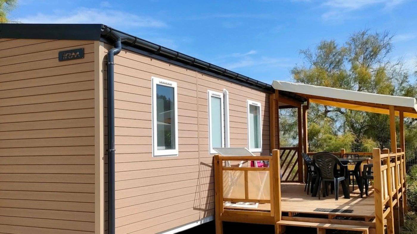 Camping 3 étoiles - Piscine  - ccbaegi in Saint-Mitre-les-Remparts, Istres region