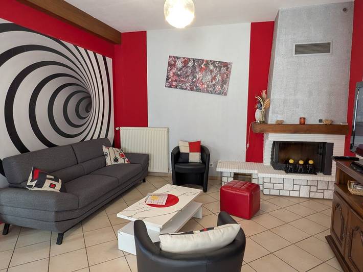 Gîte pour 6 personnes, avec Jardin et Vue à Thierville-sur-Meuse
