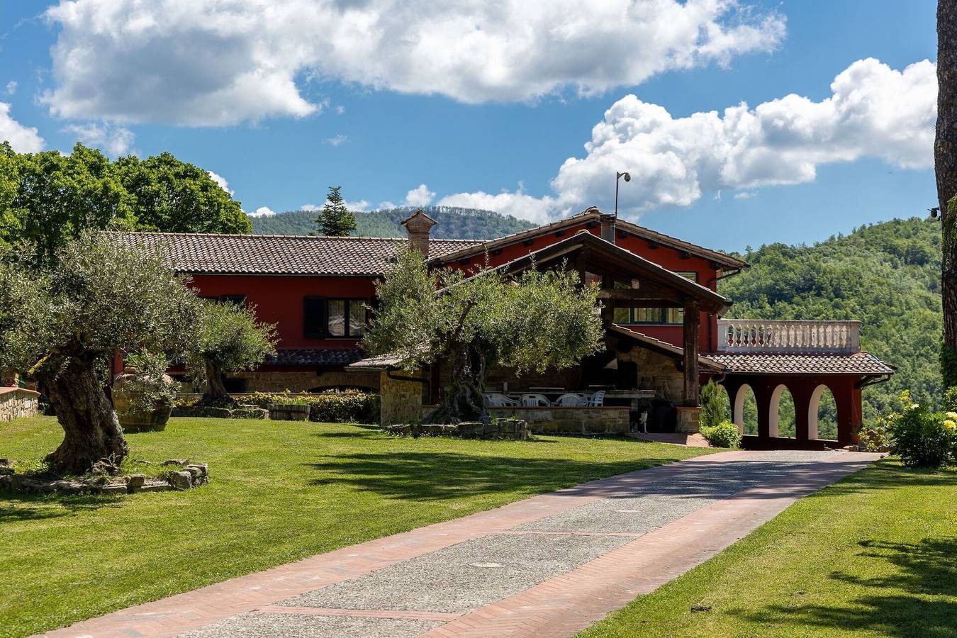 Villa Contessa in Gubbio, Umbria