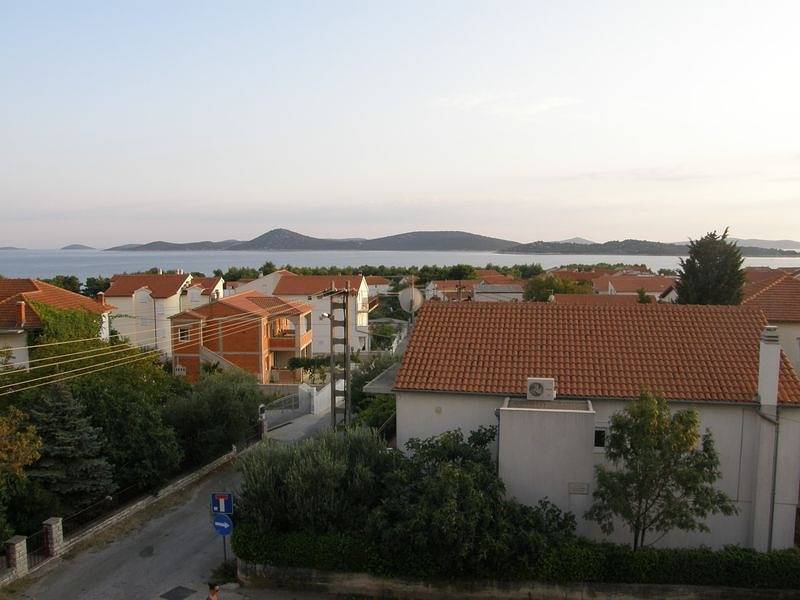 Cały apartament, Apartament wakacyjny dla 5 osób z balkon in Vodice, Żupania szybenicko-knińska