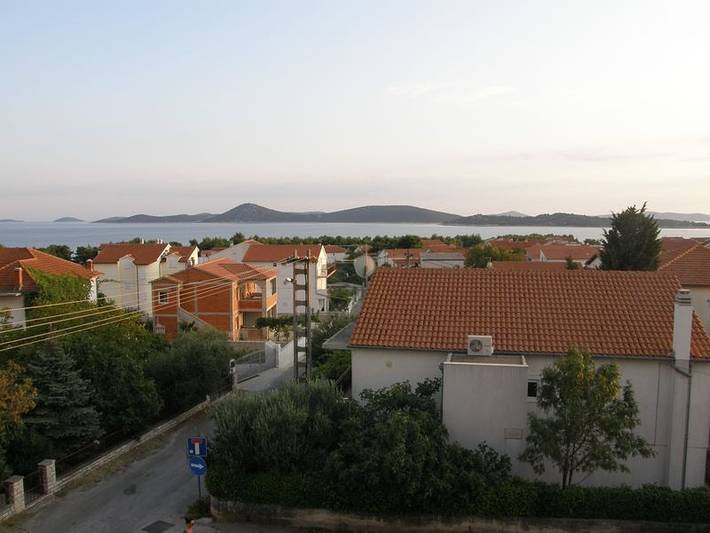 Gîte pour 5 personnes, avec balcon à Vodice - 2