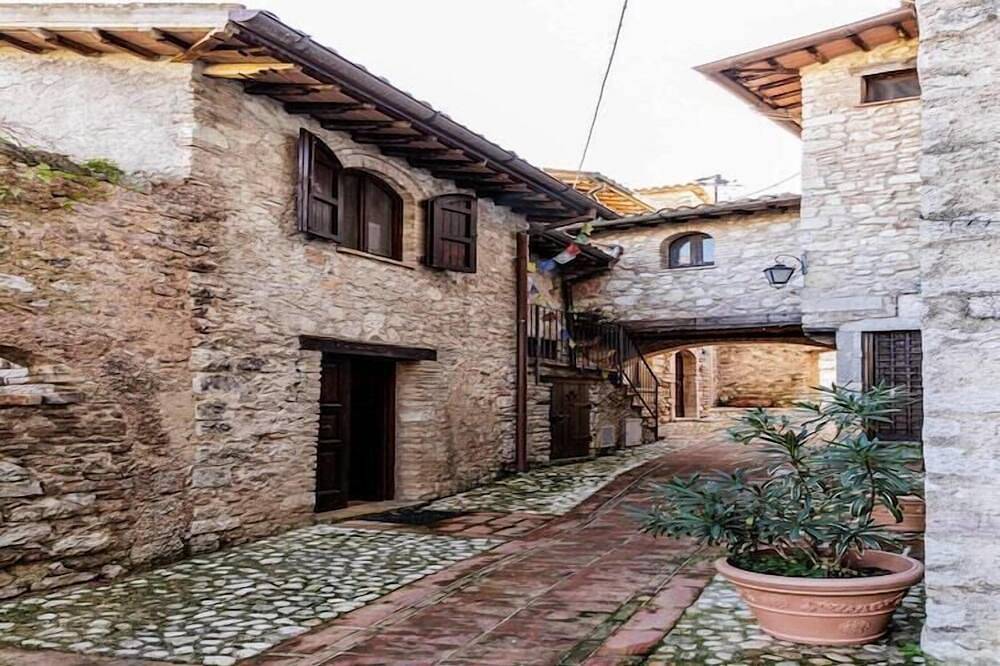 Apartamento en Firenzuola cerca del Lago Arezzo in Acquasparta, Provincia de Perugia