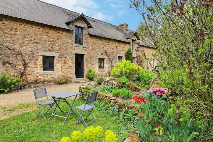 Gîte für 2 Personen, mit Terrasse und Garten sowie Ausblick - 1