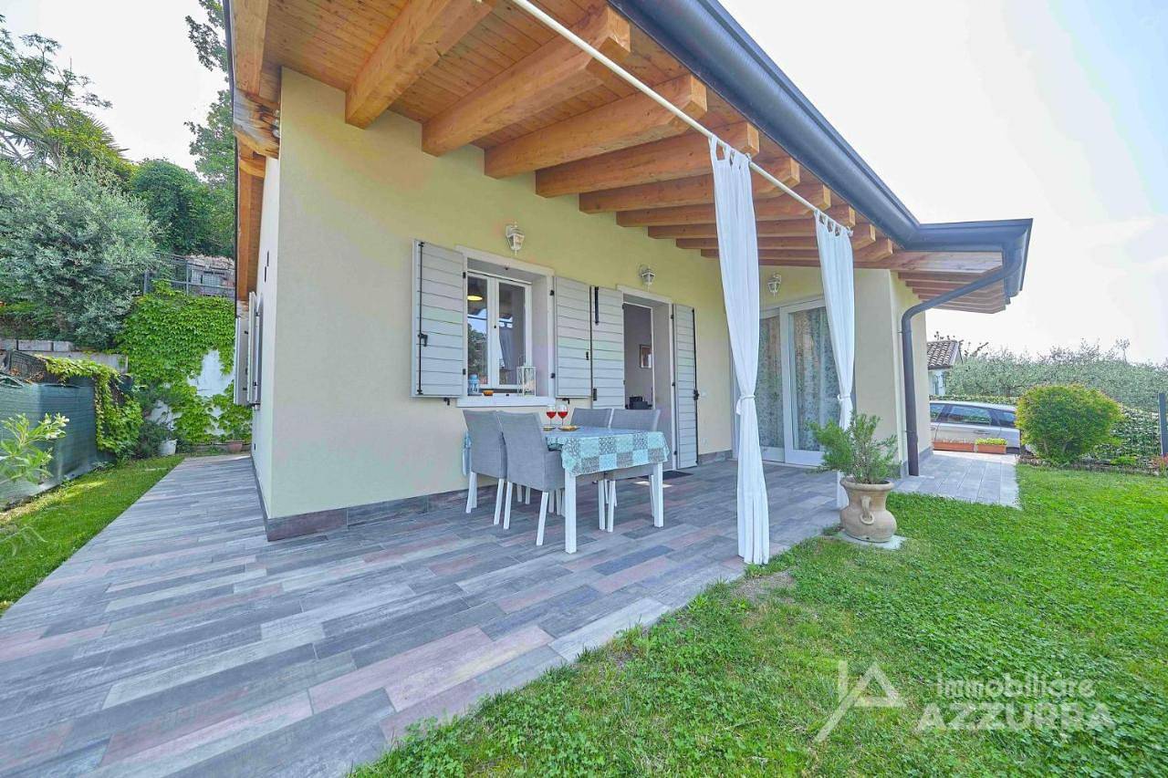 Villetta Batik - Immobiliare Azzurra in Calmasino, Bardolino