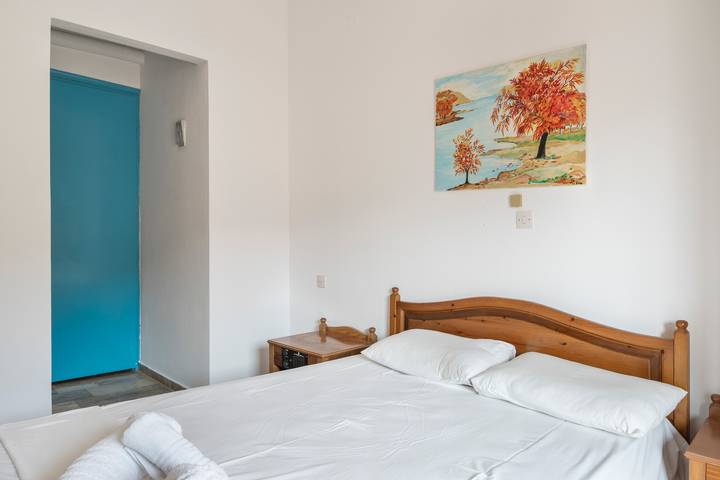 Room for 2 people, with balcony