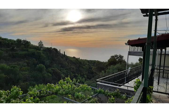 Gîte pour 2 personnes, avec balcon à Leucade - 2