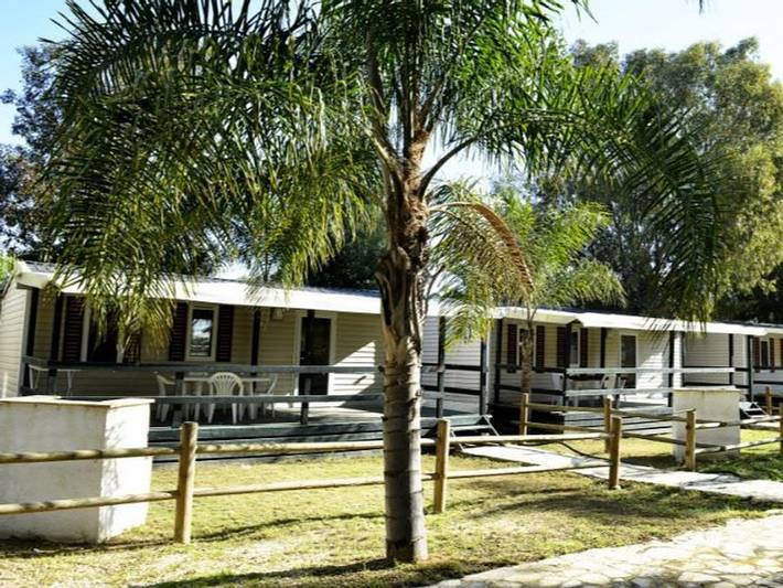 Casa mobile per 6 persone, con Piscina per bambini in Sicilia