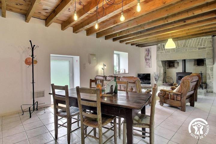 Gîte pour 5 personnes, avec piscine et jardin à Ploërdut - 4
