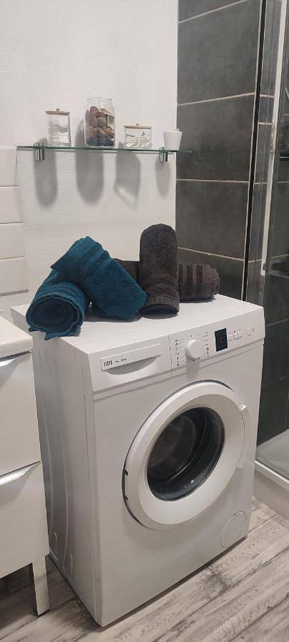 Appartement entier, Appartement 4 personnes, 2 ch, parking gratuit et facile in Montceau-les-Mines, Région de Chalon-sur-Saône