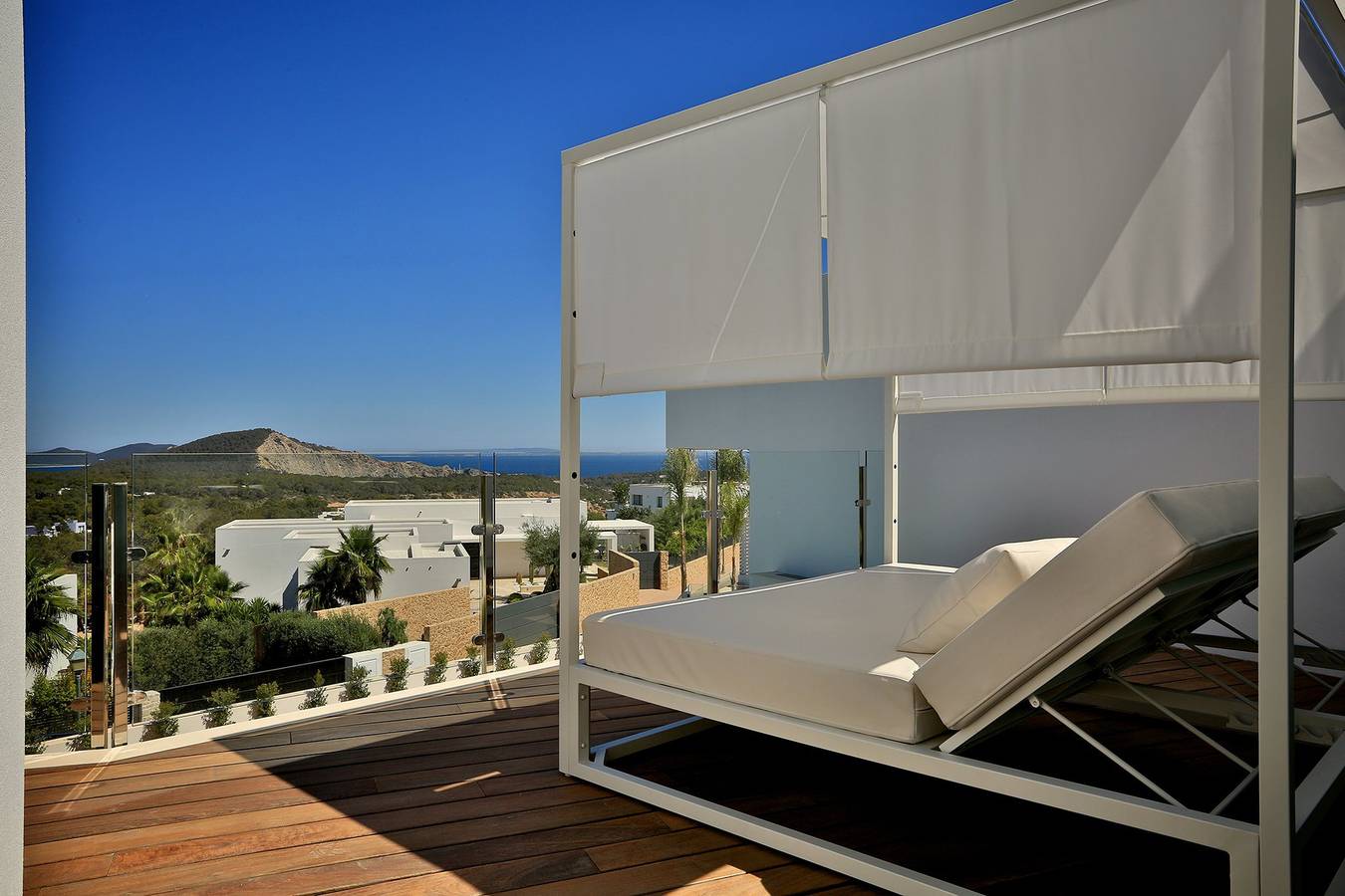 Elite Ibiza Villa |  Panoramic Sea Views | Alegre Belle | Beautiful Interior And Designer Furniture | 5 Bedrooms | San Jose in Vista Alegre (Ibiza), Sant Josep de sa Talaia