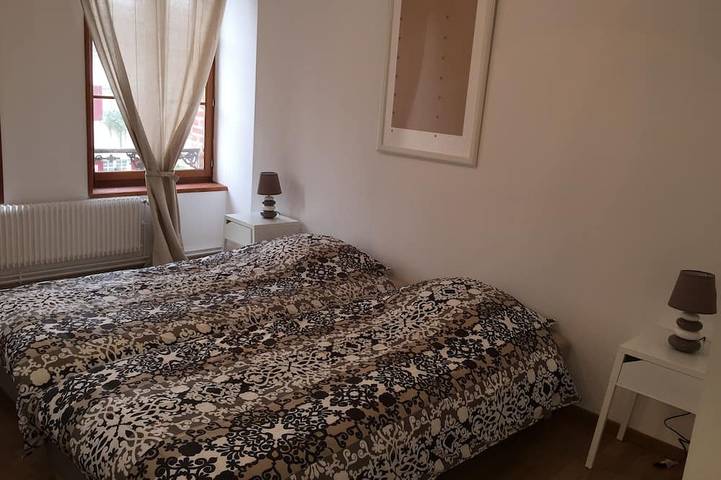 Ganze Wohnung, Apartment mit Parkplatz in der mittelalterlichen Stadt, 100 m vom Kai entfernt, Geschäfte. in Saint-Valery-sur-Somme, Abbeville und Umgebung