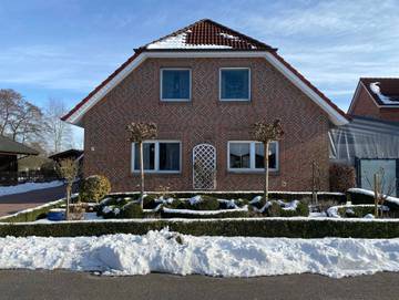 Ferienwohnung für 3 Personen, mit Garten und Terrasse, kinderfreundlich in Rhauderfehn