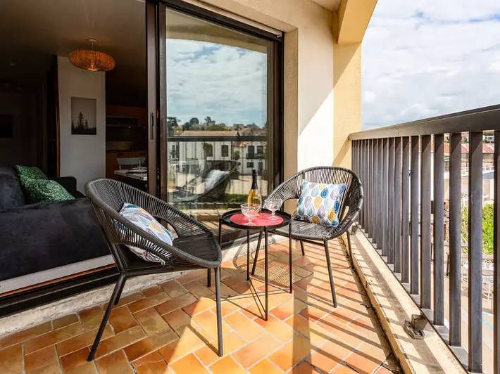 Gîte pour 4 personnes, avec balcon dans Gare De Pornic