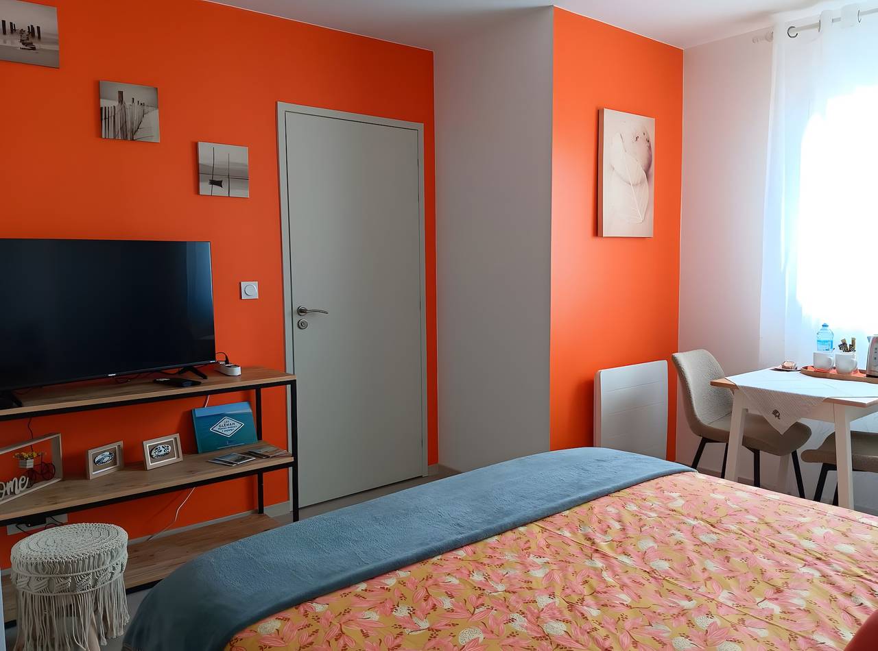 Chambre d'hôtes le 32 - chambre 2km de la plage in Fouesnant, Région de Quimper