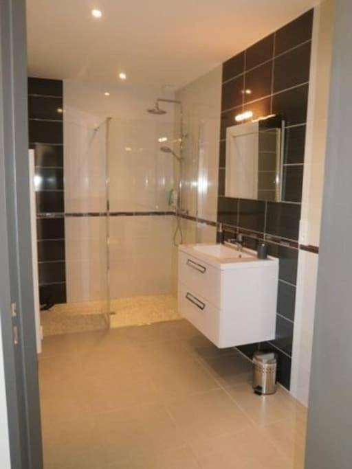 Location de vacances pour 5 personnes, avec terrasse, animaux acceptés à Saint-Révérend - 4