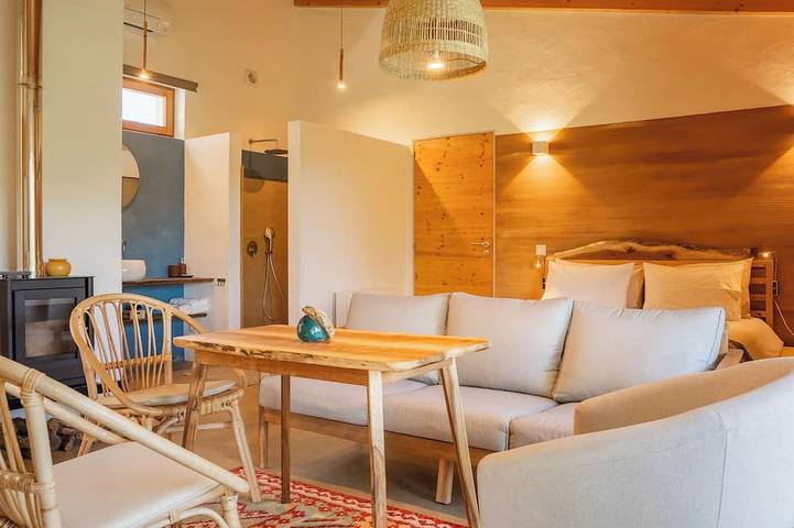 Ferienhaus für 2 Personen, mit Terrasse und Pool in Aljezur