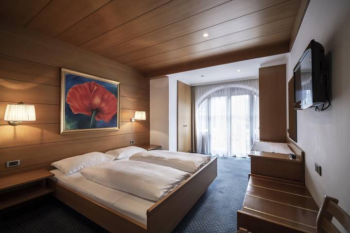 Apartamento para 6 personas, con jardín, Familias con niños en Val Gardena