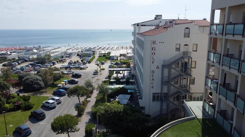 Hotel for 2 people, with children pool and pool as well as garden, with pets - 1
