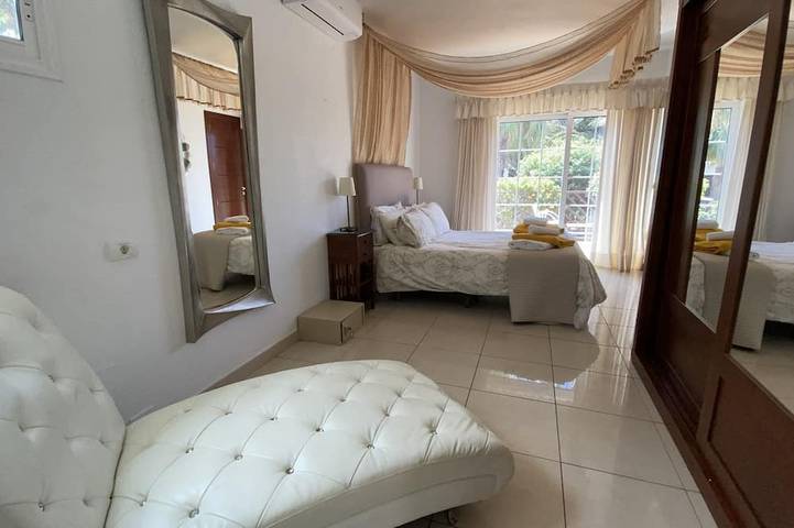 Villa für 15 Personen, mit Whirlpool und Sauna sowie Garten in Puerto del Carmen - 4