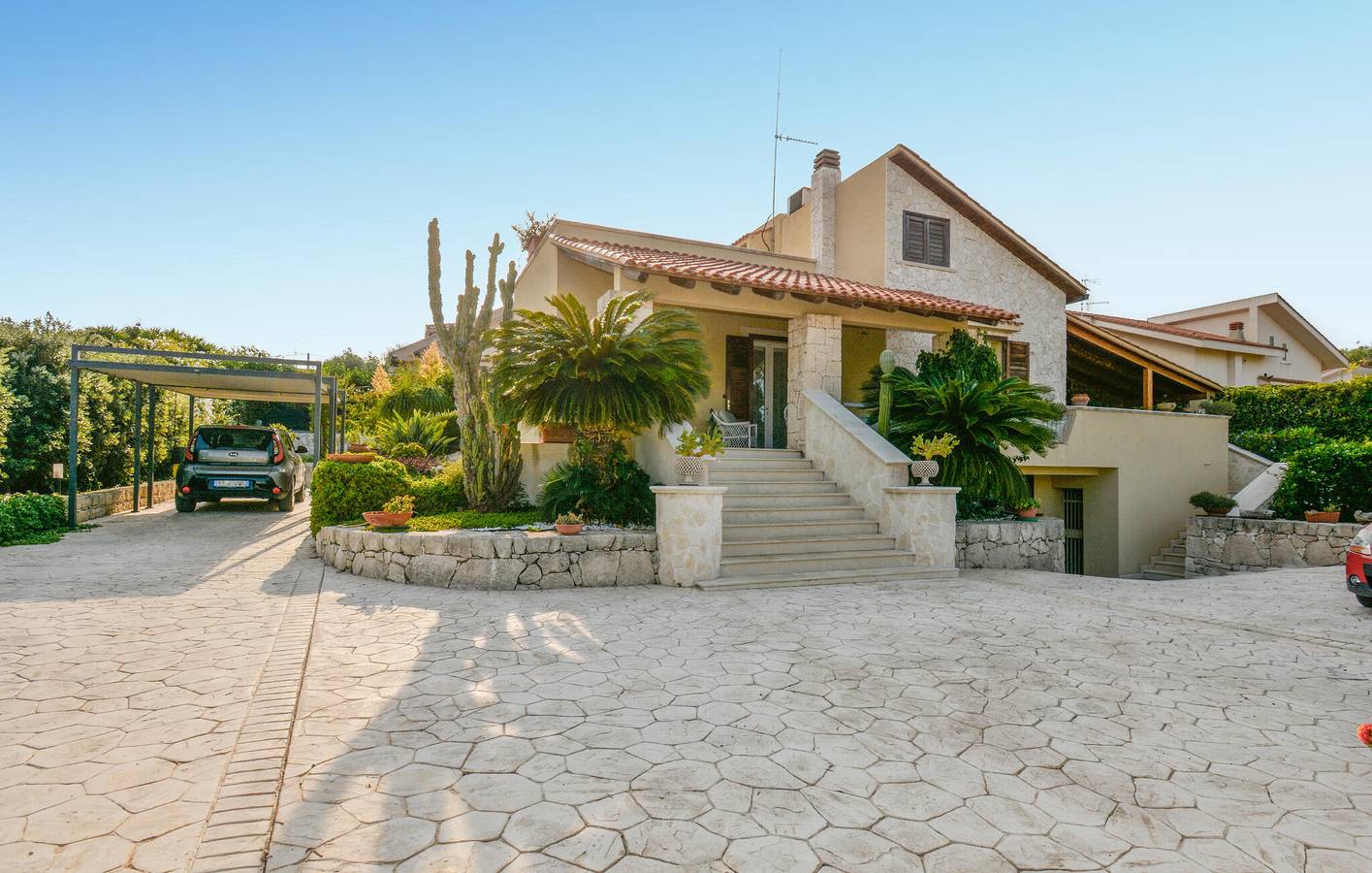 Apartamento con vistas al mar, piscina, terraza y aparcamiento - Augusta in Augusta (Sicilia), Augusta (Municipio)