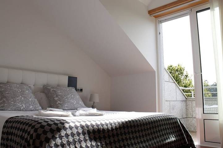 Exclusiva casa con piscina en Gondomar in Morgadáns, Gondomar