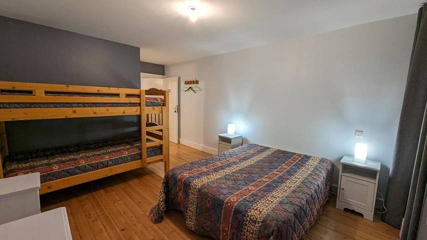 Hôtel pour 4 personnes, avec terrasse à Saint-Nizier-d'Azergues