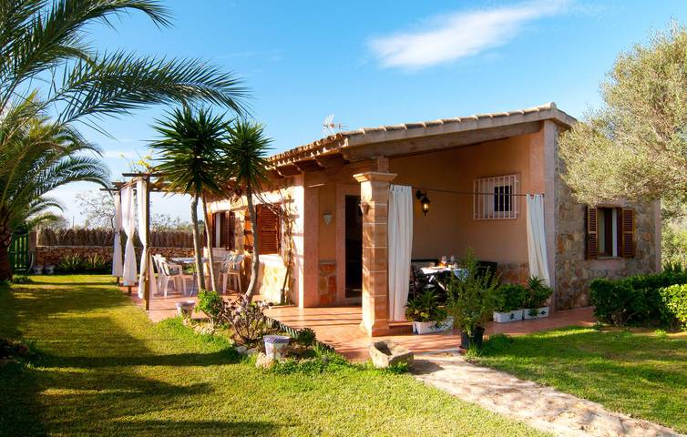 Finca für 4 Personen, mit Terrasse in Colònia de Sant Jordi - 2