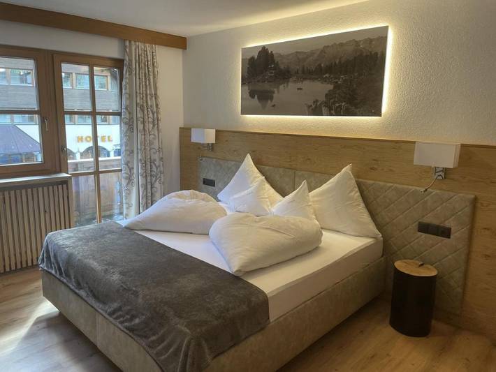 Ferienwohnung für 2 Personen, mit Ausblick und Garten sowie Sauna in Ischgl - 4