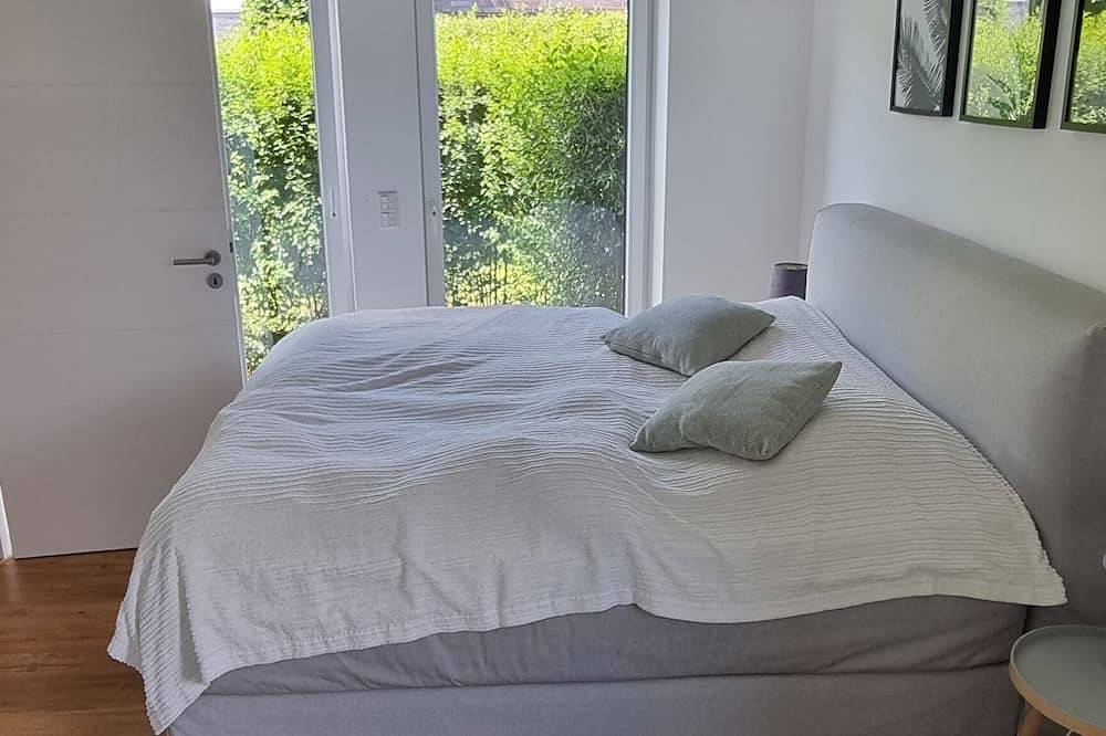 Modernes Haus für 2 Familien (4 Erw. + 4 Kinder) in Geldern, Niederrhein