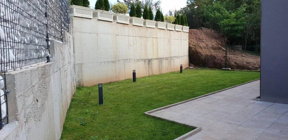 Maison d’hôte pour 15 personnes, avec jardin ainsi que vue sur le lac et vue en Bulgarie - 3