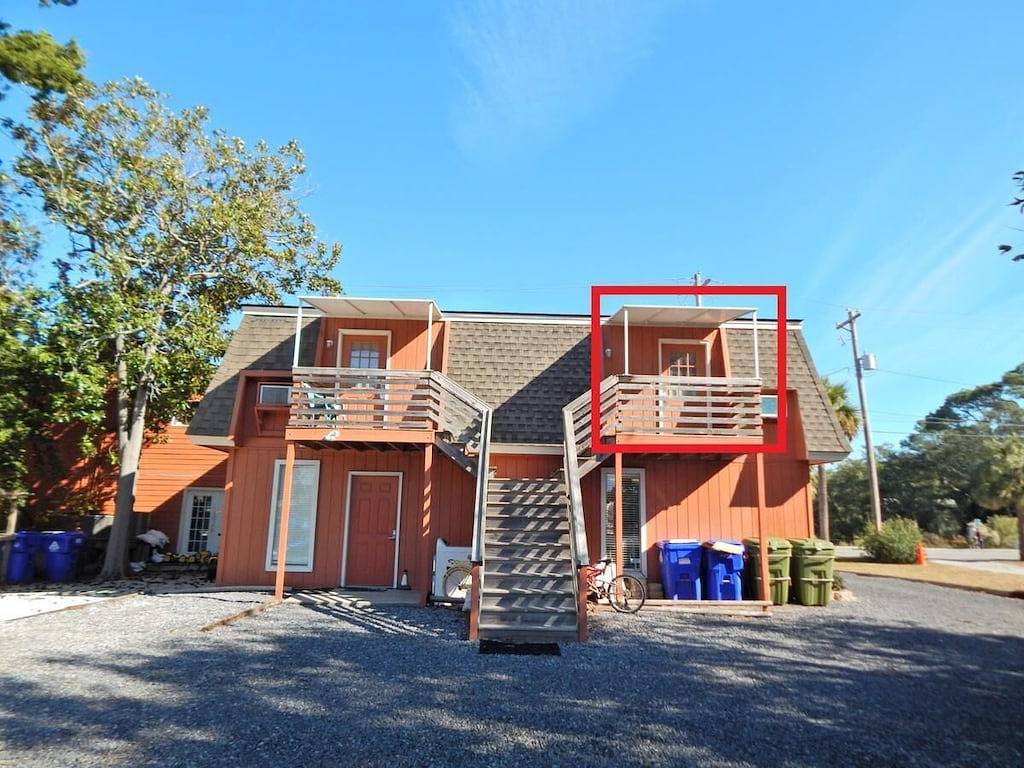 Ganze Wohnung, Heron's Nest - 1 Br kurzer Fußweg zum Strand! in Folly Beach, Charleston County
