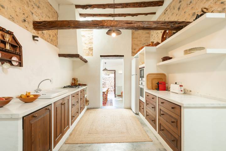 Location de vacances pour 12 personnes, avec terrasse et jardin à Sant Antoni de Portmany - 2