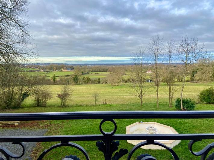Maison d’hôte pour 2 personnes, avec jacuzzi et jardin ainsi que piscine et terrasse à Varennes-Vauzelles - 3