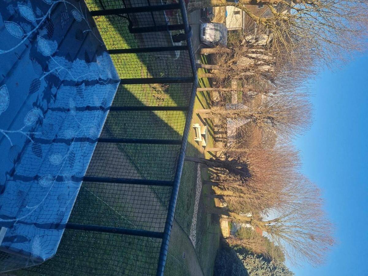 Appartement entier, Two-Bedroom Apartment with Balcony in Maisons-Laffitte, Yvelines