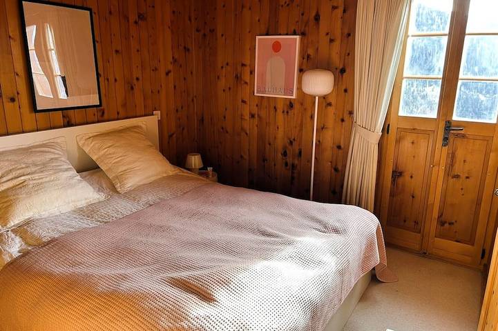 Gîte pour 5 personnes, avec jardin dans Chandolin - 2