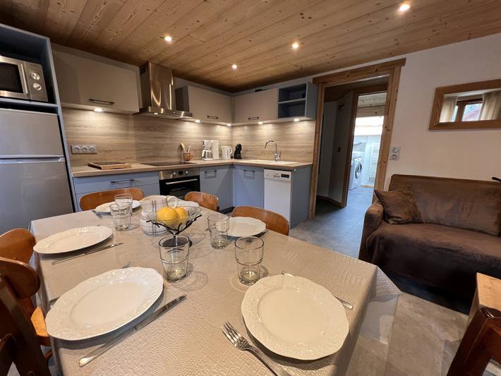 Gîte pour 8 personnes, animaux acceptés dans Office De Tourisme De La Clusaz - 2