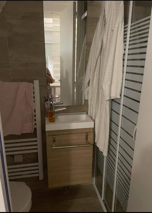 Appartement entier, Petit paradis accueillant piscine proche Cnfdi Chambre privée in Brunoy, Essonne