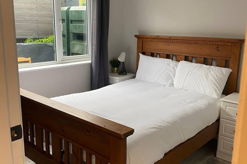 Boutique  bayside property 500m from city center. in Eyre Square, Galway