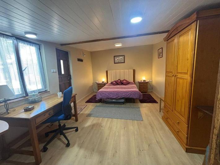 Ferienwohnung für 3 Personen, mit Terrasse und Ausblick sowie Garten - 1