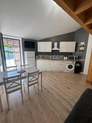 Location de vacances pour 4 personnes, avec terrasse à Coulon