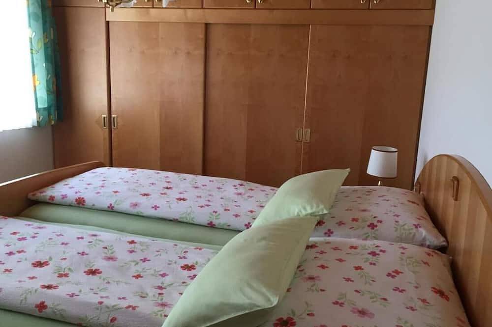 Ganze Wohnung, Charmantes Apartment in Goldegg, Österreich - Bergblick und privater Eingang in Goldegg, Ski Amadé