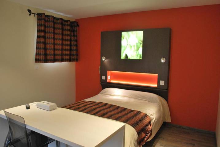 Hôtel pour 3 personnes, avec terrasse et jardin, animaux acceptés