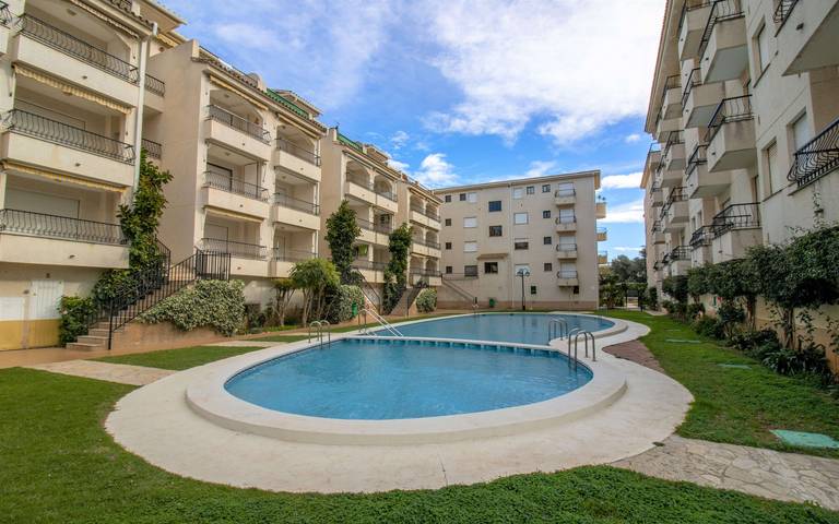 Ferienwohnung für 4 Personen, mit Terrasse und Garten sowie Pool in Alcossebre - 3